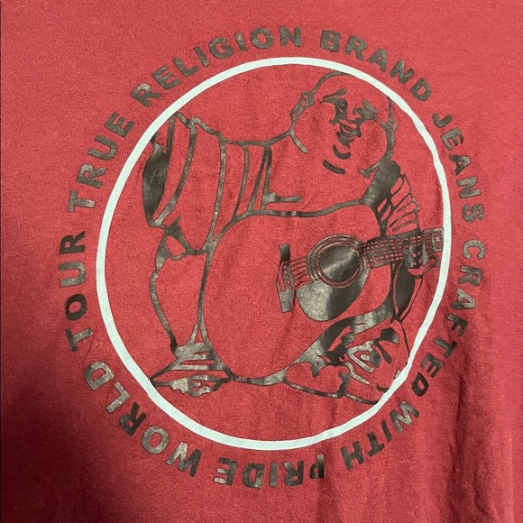 True Religion Men’s Buddha Guitar Logo Burgundy Maroon Short Sleeve Shirt Small - Picture 1 of 5